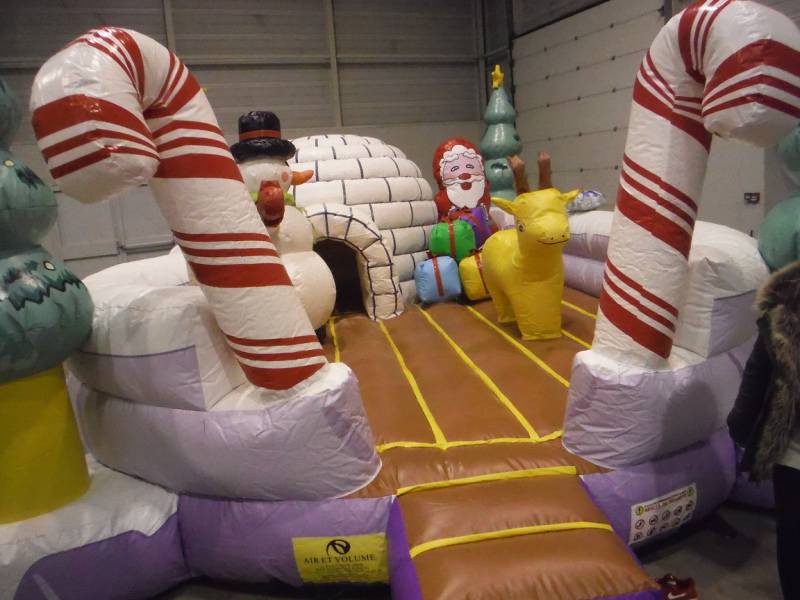 Location de gonflable noel pour association du var