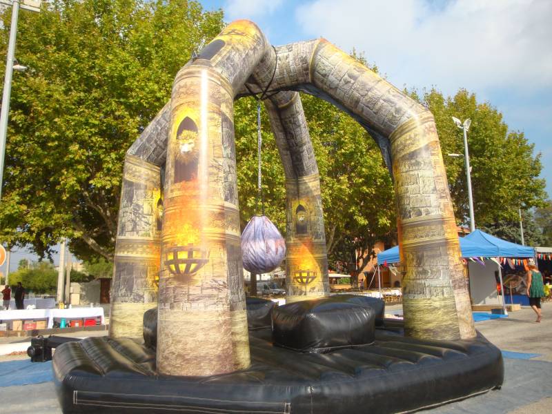 animation DEMOLITION MAN, attraction ludique et sportive dans le Var et les Bouches du Rhône