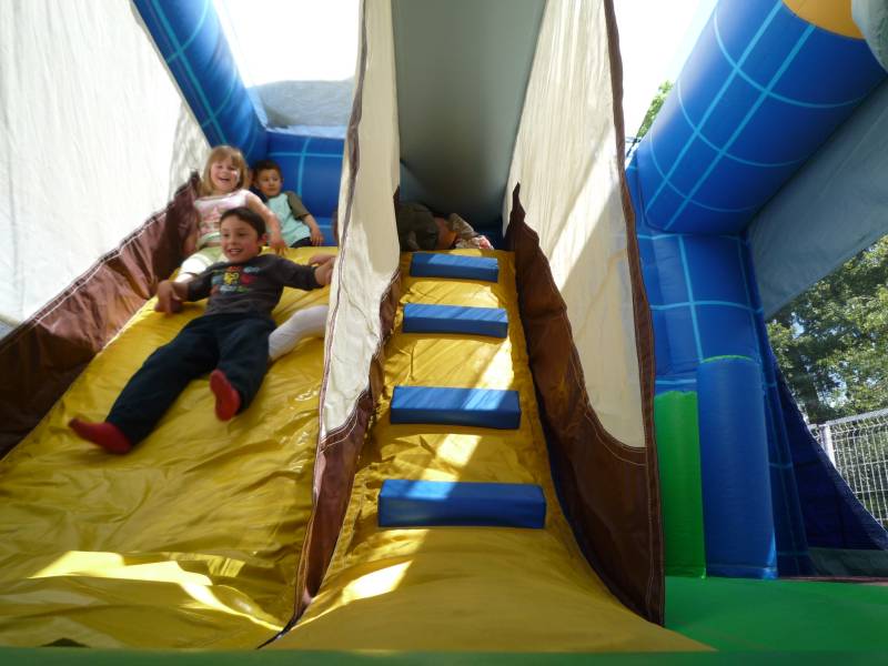 Aire de jeux Far West Orange – activité familiale et festive PACA