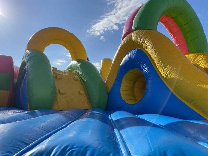 Location château gonflable à Carry le Rouet et Sausset les pins pour événements